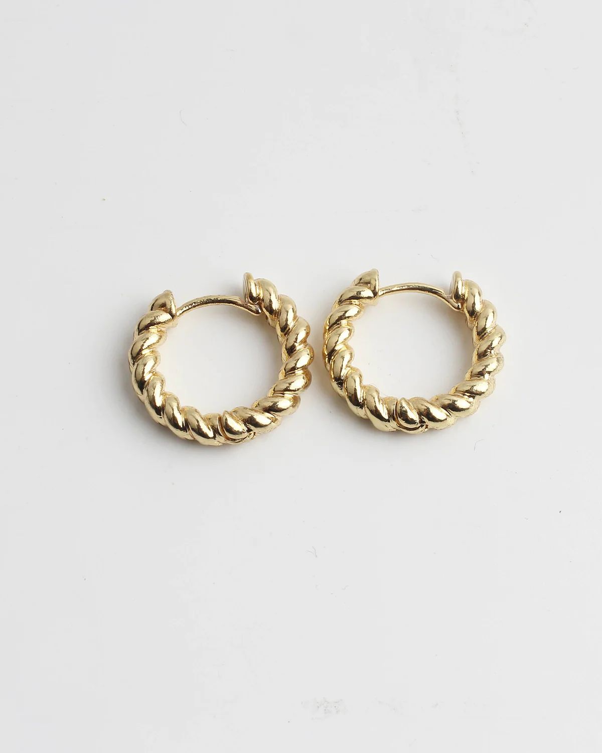 Modest Set
